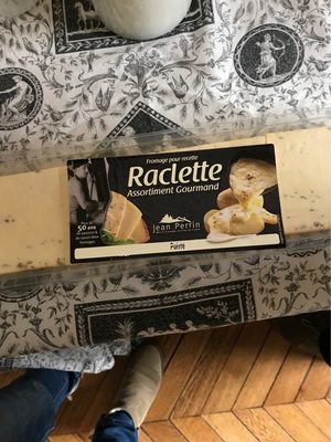 Raclette assortiment gourmand front packaging