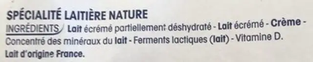 Spécialité laitière nature (enrichi en vitamine D) ingredients label