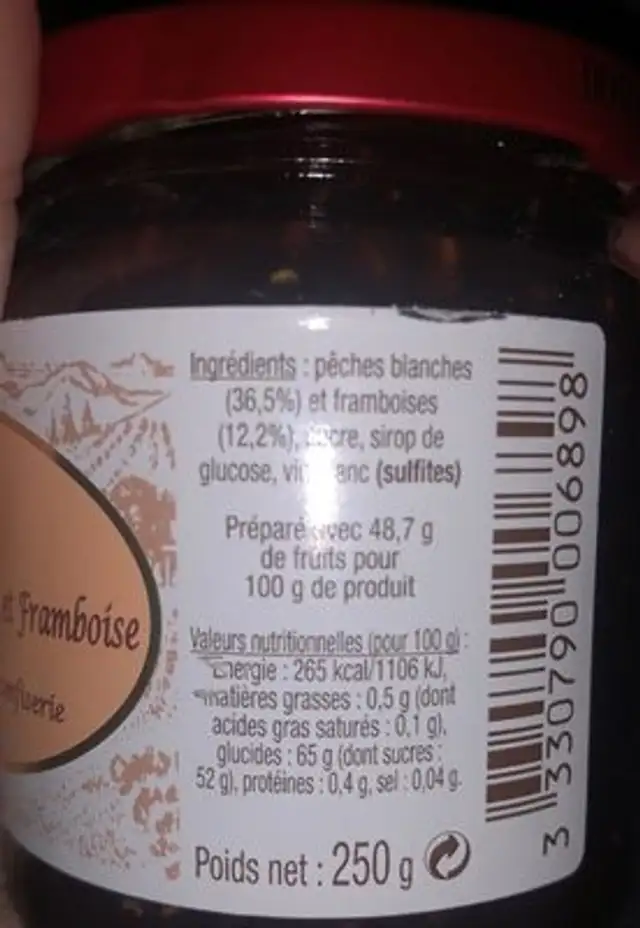 Confiture de pêche blanche et framboise nutrition facts table