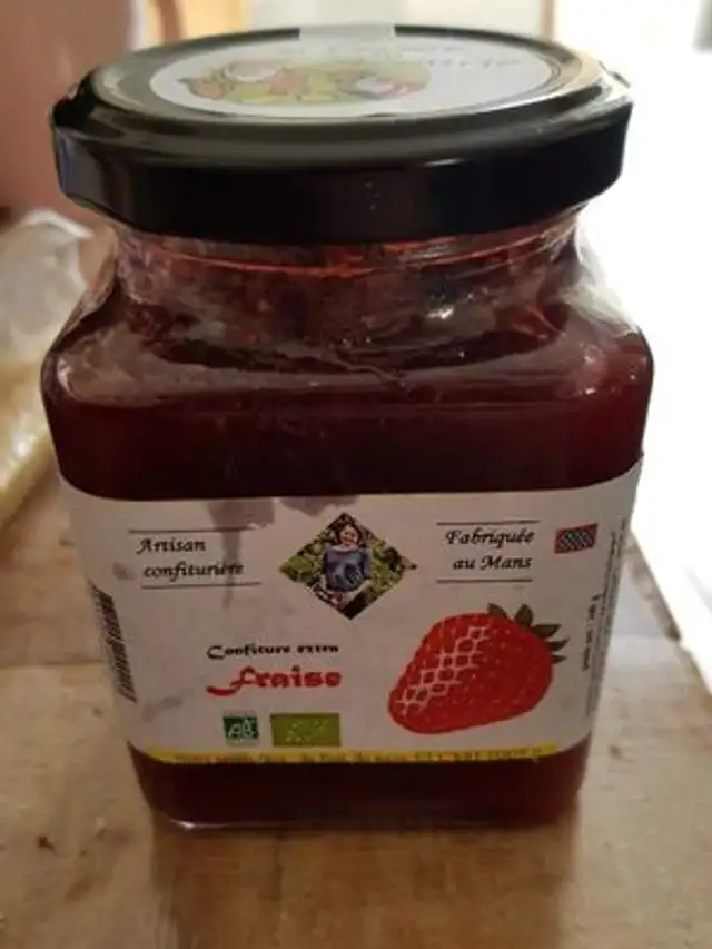 Confiture extra fraise- ferme de la metairie