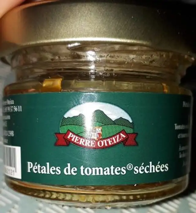 Pétales de tomates séchées