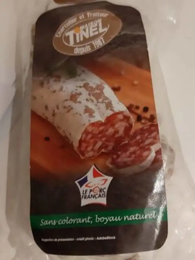 Saucisson sec pur porc aux noisettes