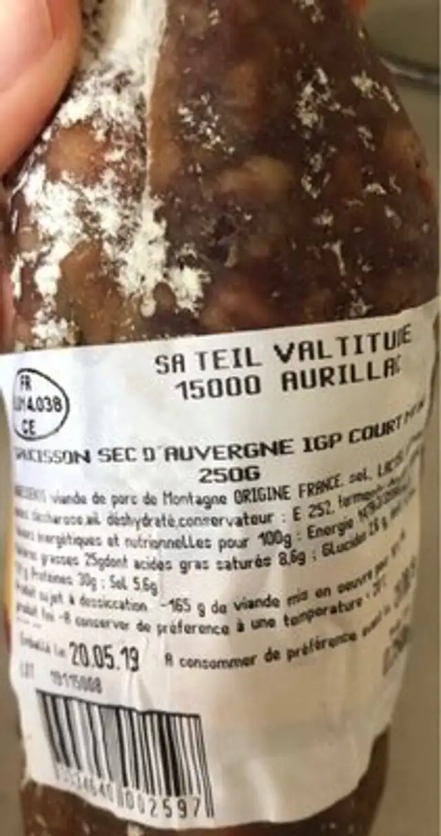 Saucisson sec d'auvergne nutrition facts table
