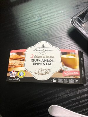 2 galettes de blé noir oeuf jambon emmental