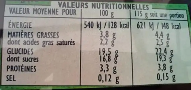 Dessert lactée bio au lait entier, au chocolat nutrition facts table