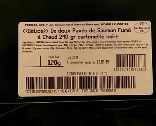 Délice de deux pavés de saumon fumé à chaud ingredients label