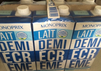 Lait Demi-Écrémé front packaging