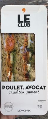 Sandwich poulet, avocat crudites piment