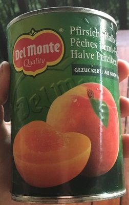 Pêches demi-fruits au sirop