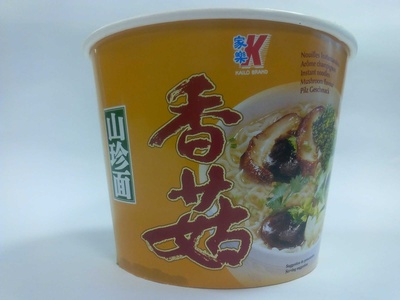 Instant noodles mushroom flavour