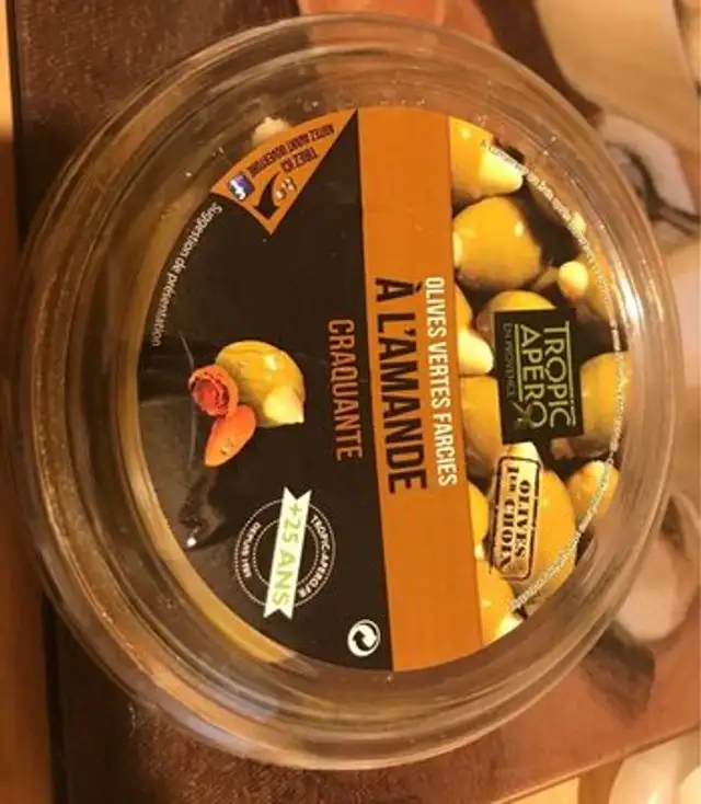 Olives vertes farcies a l'amande front packaging