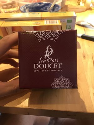 Collection légende festive front packaging