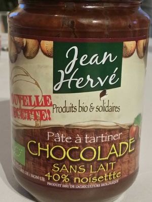 Pâte à tartiner chocolade sans lait 50% de fruits secs front packaging