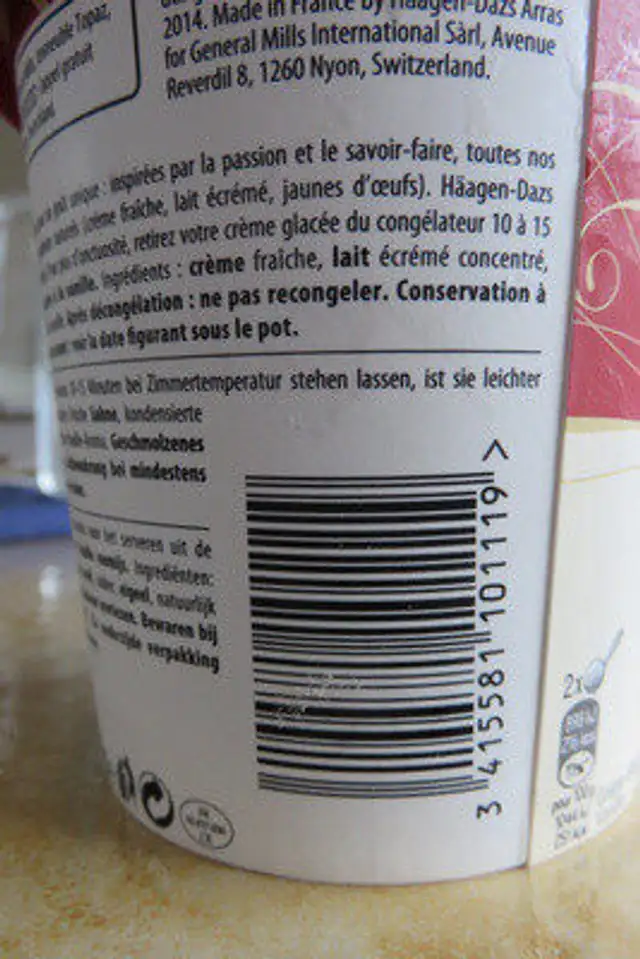 Häagens-Dazs Classics Vanilla front packaging