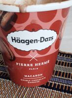 Macaron double chocolate ganache