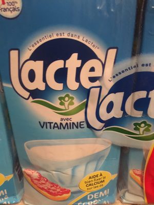 Demi-écrémé avec vitamine D Format Familial
