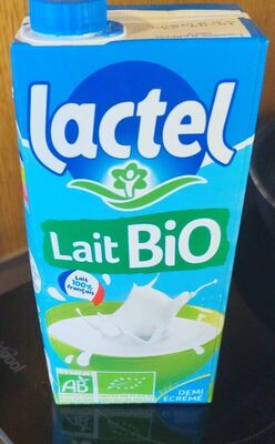 Lait bio front packaging