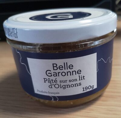 Pâté sur son lit d'Oignons