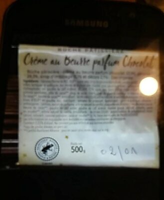 Bûche pâtissière  Crème au beurre parfum chocolat