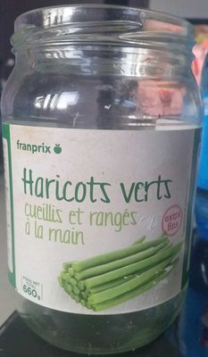haricots verts cueillis rangés à la main