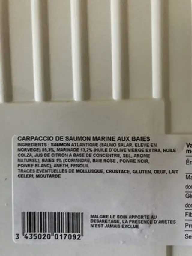 Carpaccio de saumon Marine aux baies ingredients label