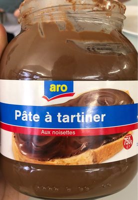Pâte à tartiner aux noisettes
