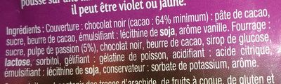 Chocolat noir fourré ingredients label