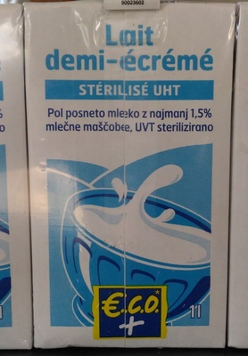 Lait demi-écrémé Stérilisé UHT front packaging