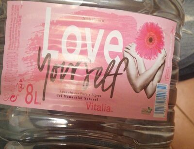Agua vitamina love your self