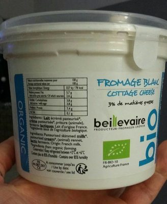 Fromage blanc bio front packaging