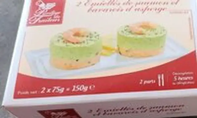 Emiéttés de saumon et bavarois d’asperge