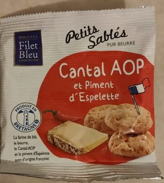 Petit Sablés Cantal AOP et Piment d'Espelette front packaging