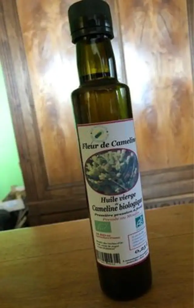 Huile vierge de cameline bio front packaging