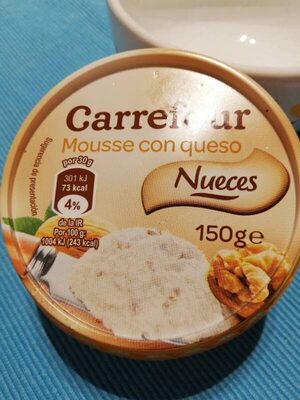 Mousse con queso nueces