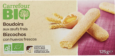 Bizcochos con huevos frescos