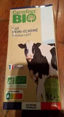 Lait demi-écrémé stérilisé UHT