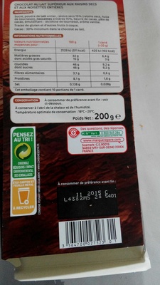 Chocolat Lait Raisins et Noisettes