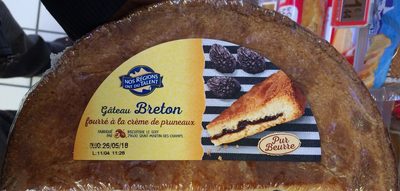 Gâteau Breton fourré à la Crème de Pruneaux