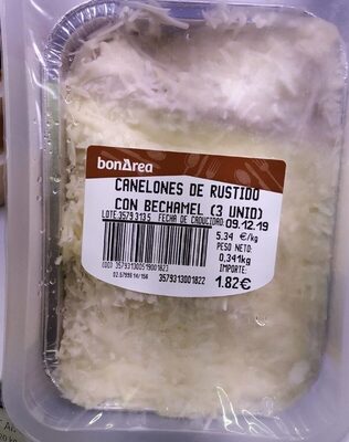 Canelones de rustido con bechamel