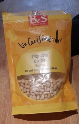 Pignons de pin front packaging