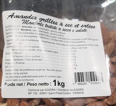 Amandes grillées à sec et salées