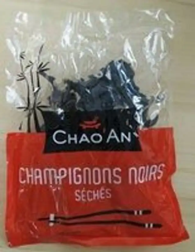 Champignons noirs séchés