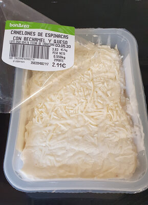 Canalones de Espinacas con bechamel y queso