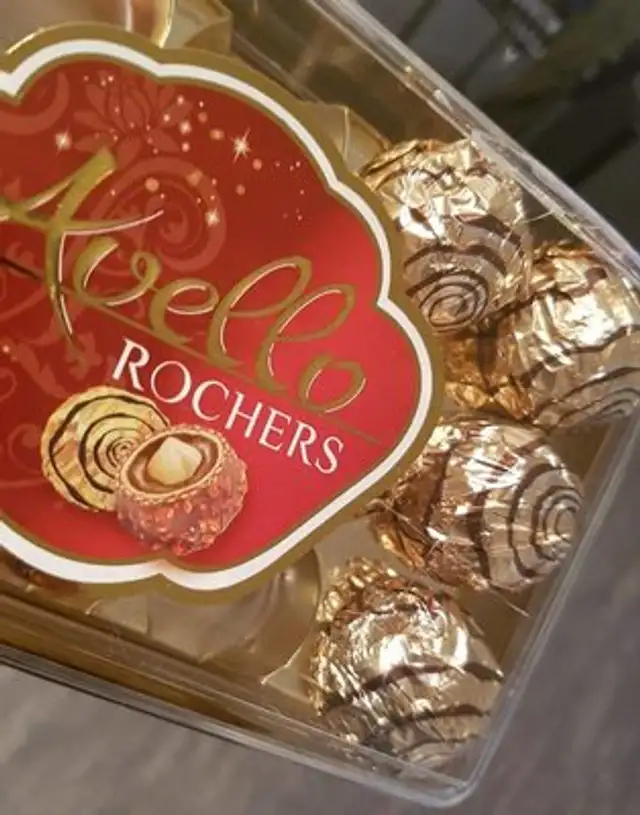Avello Rochers front packaging