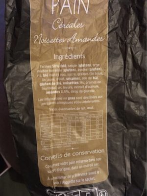 Pain cereales noisettes amandes