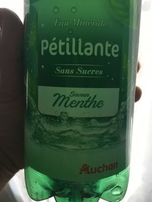 Eau minérale pétillante sans sucres saveur menthe
