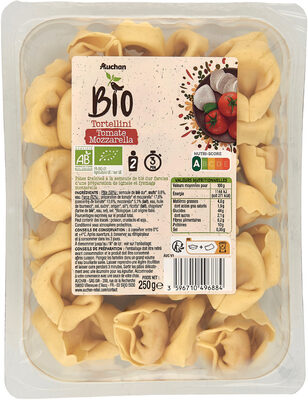 Tortellini BIO filled with tomate and mozzarella cheese