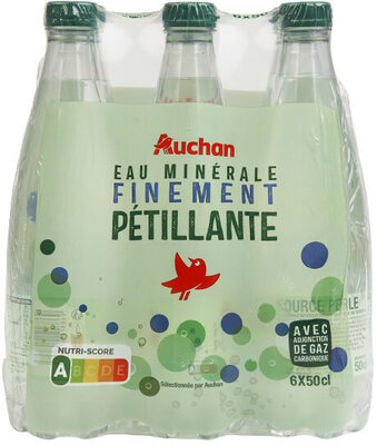 Eau minérale finement pétillante