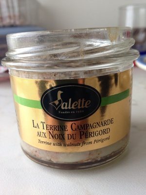 Terrine campagnarde aux noix de Perigord