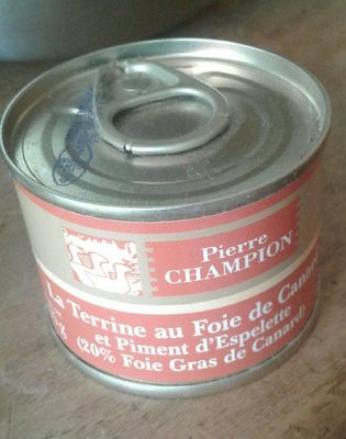 Terrine au foie de canard et piment d'espelette